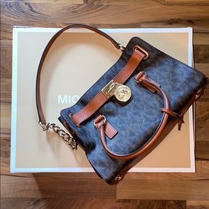 MICHAEL KORS Like New/Gently used Hamilton…